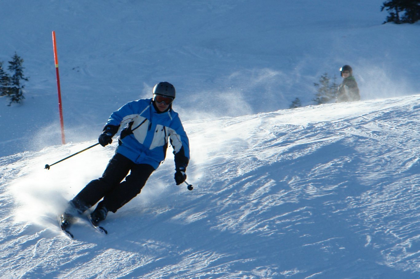 Snow Skiing in Kashmir